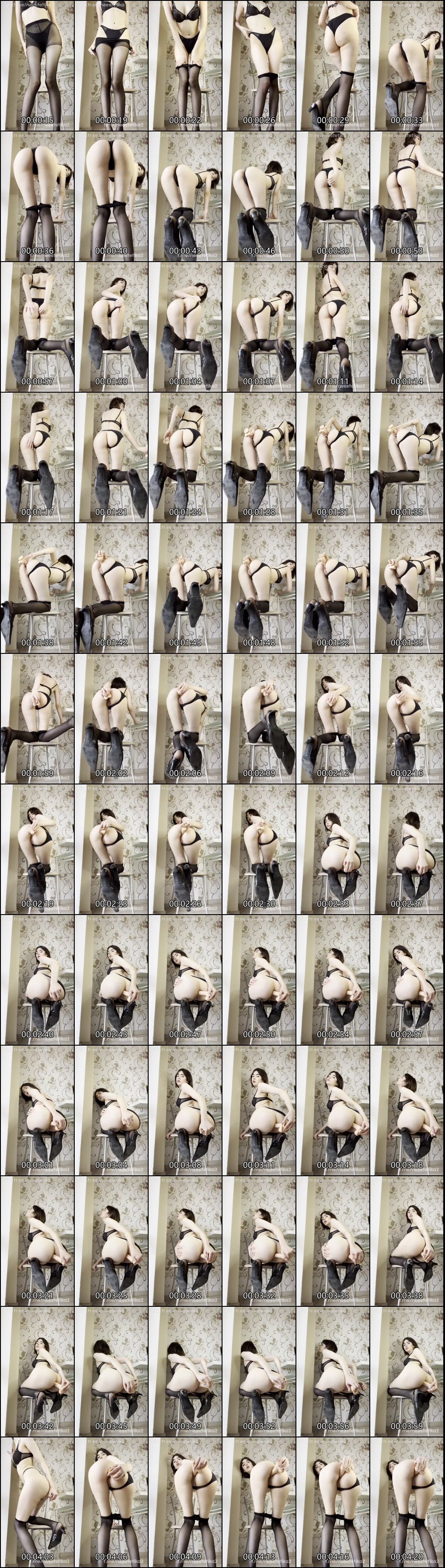 欧美网红嫩妹YourSmallDoll肛交双人激情合集