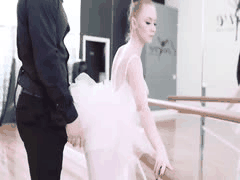 气质芭蕾美女紧身白丝撩人，前凸后翘曼妙身姿尽显诱惑！欧美巨乳内射精选