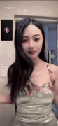 抖音爆乳御姐1v1裸聊泄密高颜值美女居家脱光秀完美曲线小穴黑黑的诱人私密