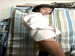 台湾选美女神早年黑料曝光_评委线上1v1调教学生萝莉狂潮吹群P高潮迭起