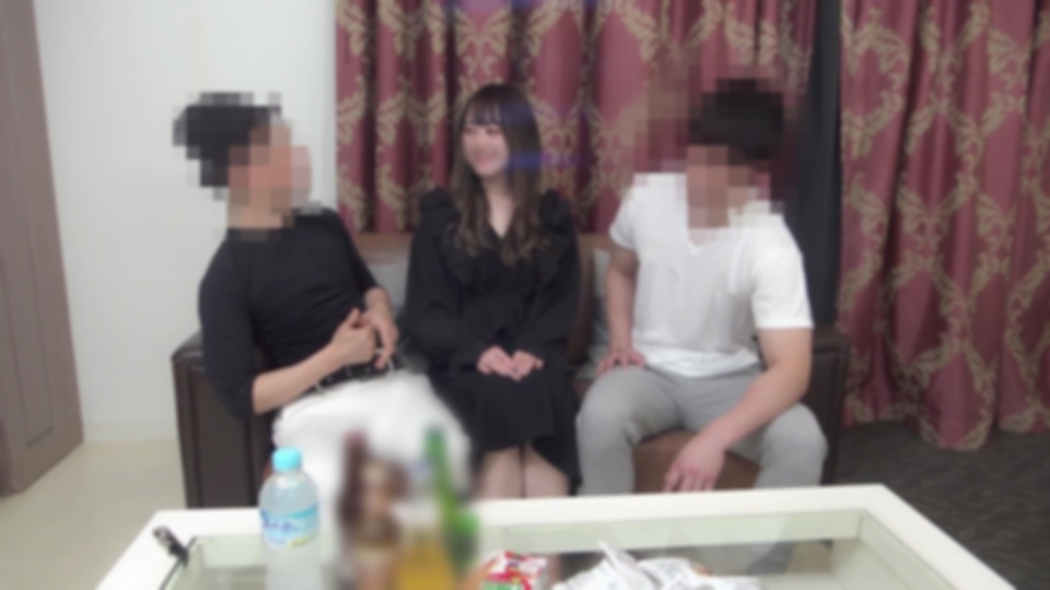 FC2-4440151フラれて仕事に影響が出だした後輩のため、お気に入りの色白スレンダー美女と3Pで-cd2